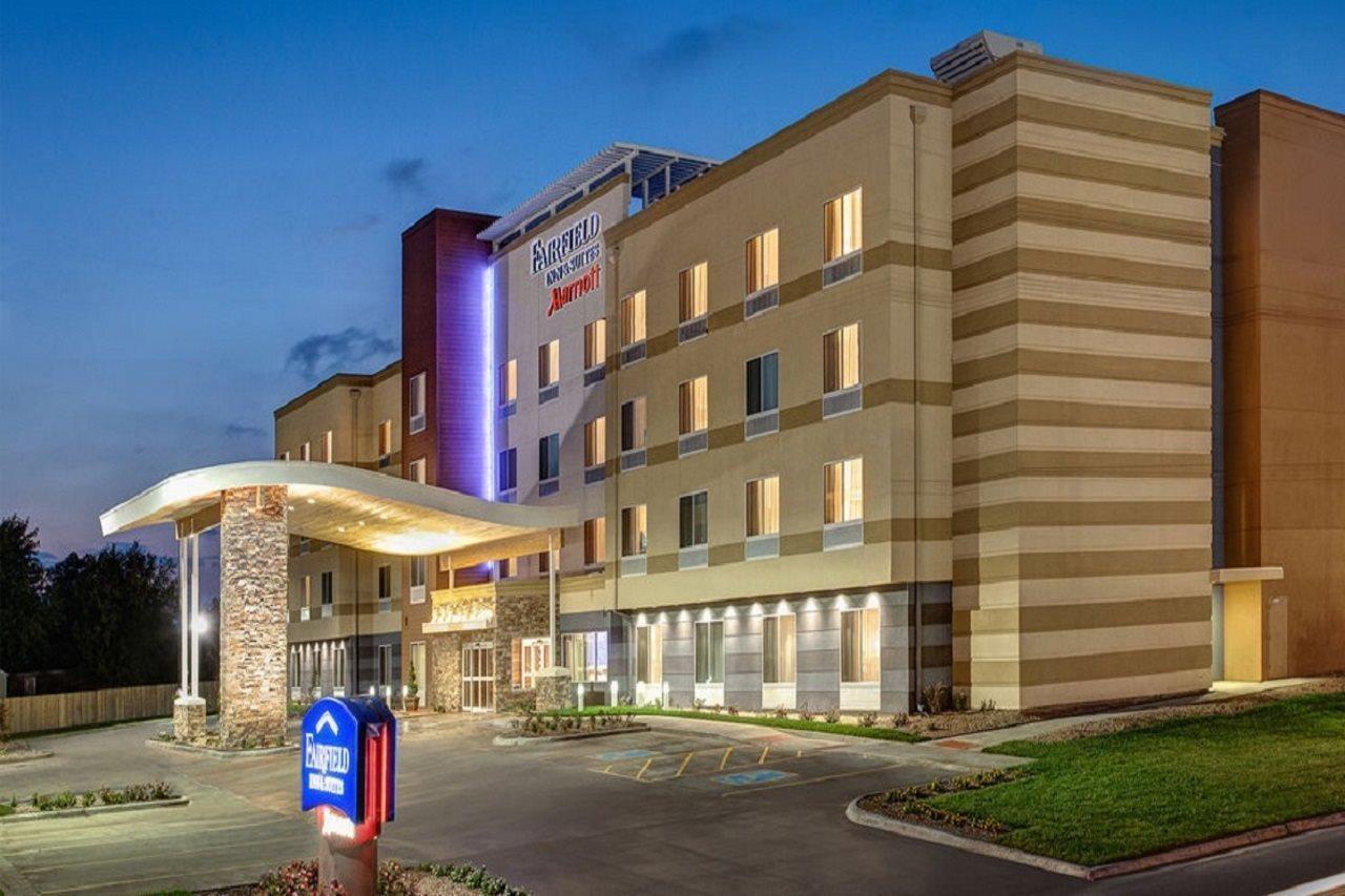 Fairfield Inn & Suites By Marriott Lancaster East At The Outlets Smoketown  Exterior foto
